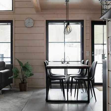 Spacious For 6 With Sauna