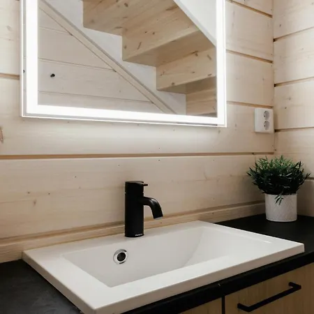 Spacious For 6 With Sauna Apartament *